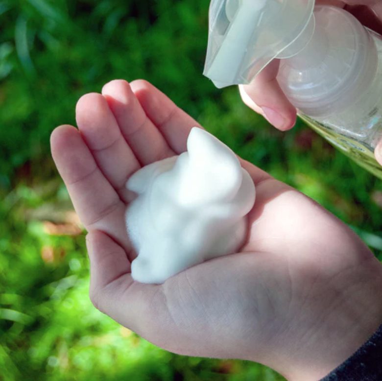 Foaming hand soap